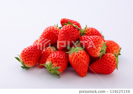 Strawberry fruit Strawberry fruit 119225159
