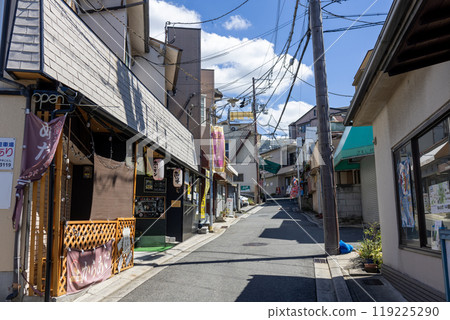 Ishikiri-sando Shopping Street (photographed in September 2024) Ishikiri-sando Shopping Street (photographed in September 2024) 119225290