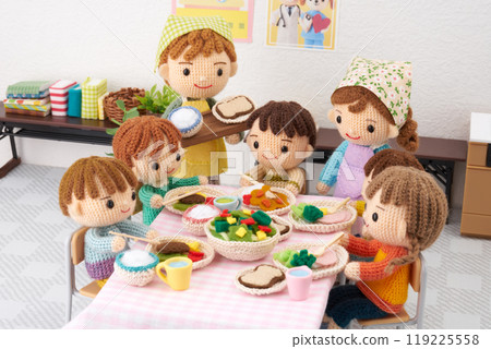 Amigurumi doll - Children's cafeteria image Amigurumi doll - Children's cafeteria image 119225558
