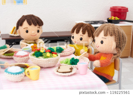 Amigurumi doll - Children's cafeteria image 119225561