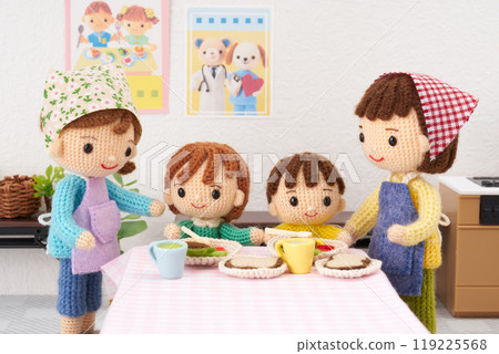 Amigurumi doll - Children's cafeteria image Amigurumi doll - Children's cafeteria image 119225568