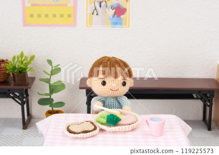 Amigurumi doll - Children's cafeteria image 119225573