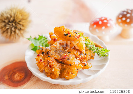 Winter vegetable: Fried burdock root 119226898