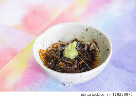 Mozuku seaweed with wasabi and soy sauce Mozuku seaweed with wasabi and soy sauce 119226975