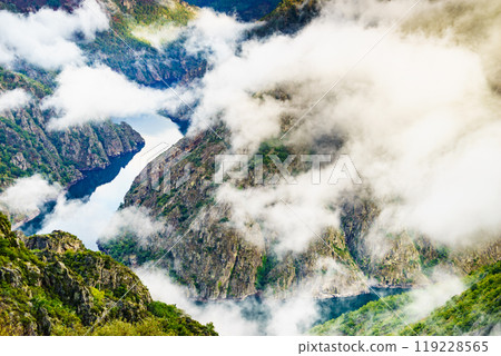 Mountain view. Clouds over river Sil Canyon, Galicia Spain. 119228565