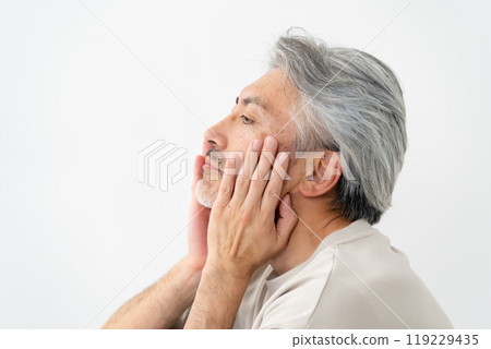 美容高級男 119229435