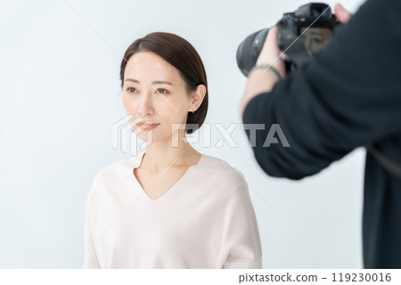 中年婦女美容攝影 119230016