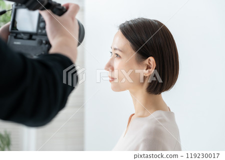 中年婦女美容攝影 119230017