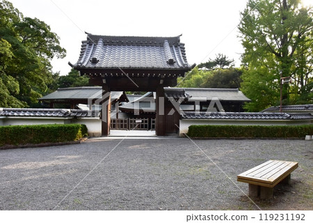 愛知縣岡崎公園的二之丸能劇場門 119231192