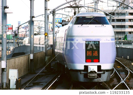 E351 series out-of-service train departing Tokyo 119233135