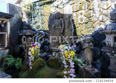 Ishikiri Fudo Myoo/Mizukake Fudo (photographed in September 2024) Ishikiri Fudo Myoo/Mizukake Fudo (photographed in September 2024) 119234654