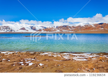 Shorkul lake and Pamir mountains near Murghab town, Tajikistan Shorkul lake and Pamir mountains near Murghab town, Tajikistan 119236634