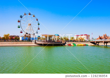 Ferris wheel, Yoshlar Koli Youth Lake, Urgench 119236954