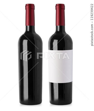 Set of two bottle red wine isolated Set of two bottle red wine isolated 119239422