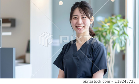 Smiling nurse Smiling nurse 119243725