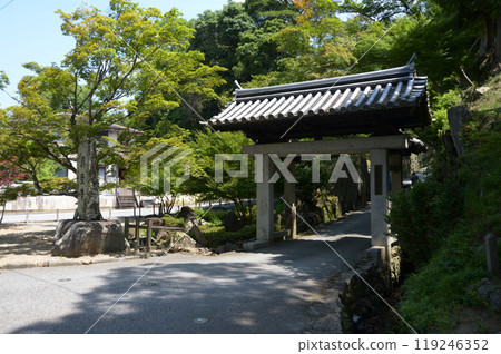 興勝寺正門 京都府宇治市 興勝寺正門 京都府宇治市 119246352