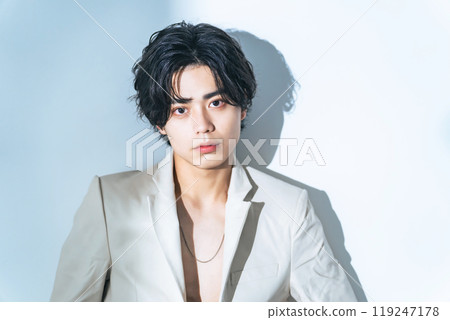 Male portrait, genderless makeup, men's cosmetics, skin care Male portrait, genderless makeup, men's cosmetics, skin care 119247178