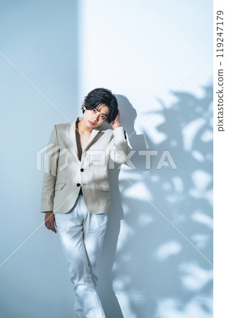 男性肖像,無性別化妝,男士化妝品,護膚品 男性肖像,無性別化妝,男士化妝品,護膚品 119247179