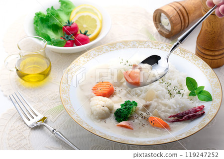 White curry 119247252