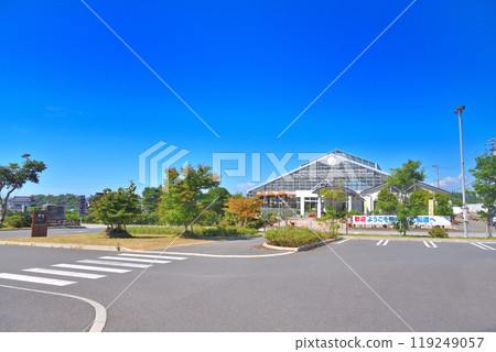 Tohoku, Goishi Coast, World Camellia Museum in front of the parking lot, with a view of the Go stones, Ofunato City, Iwate Prefecture (1) 119249057