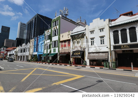 South Bridge Road, Singapore 119250142