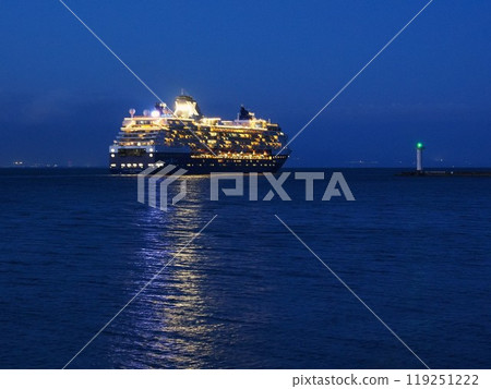 Celebrity Millennium departs Shimizu, Shizuoka Prefecture in May 119251222