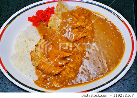 巨型餃子咖哩 119258167
