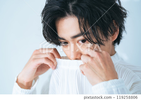 Male portrait beauty men's cosmetics 119258806