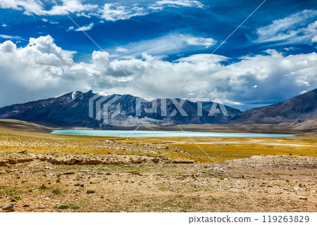 Himalayan lake Kyagar Tso, Ladakh, India Himalayan lake Kyagar Tso, Ladakh, India 119263829