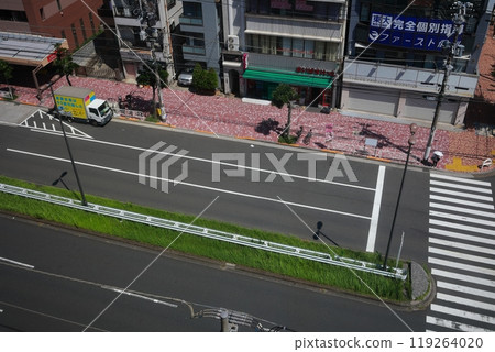 從上方看人行橫道 119264020