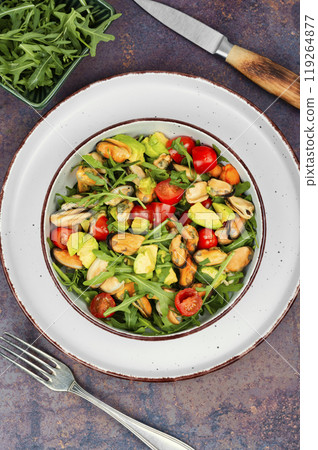 Salad of mussels and vegetables. 119264877