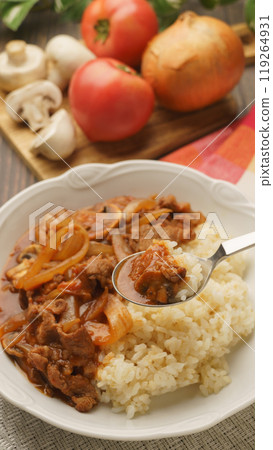 林米和配料（番茄、蘑菇、洋蔥） 119264931