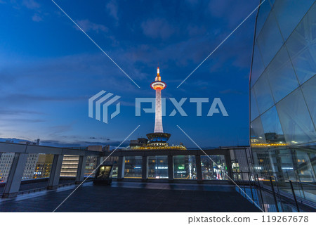 Illuminated Kyoto Tower as seen from Karasumakoji Square 119267678