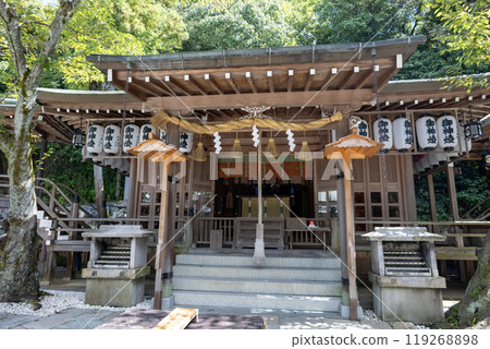 上之社石切劍神社正殿(2024年9月拍攝) 上之社石切劍神社正殿(2024年9月拍攝) 119268898