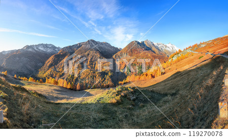 Wonderful autumn landscape  at Grossglockner High Alpine Road with Grossglockner mountaine 119270078
