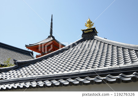 Kiyomizu-dera Temple, roof of the temple, Higashiyama-ku, Kyoto 119276326