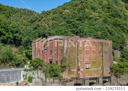 京都府宇治市舊宇治川電力靜川發電廠舊址天瀨水壩遺址 京都府宇治市舊宇治川電力靜川發電廠舊址天瀨水壩遺址 119278313
