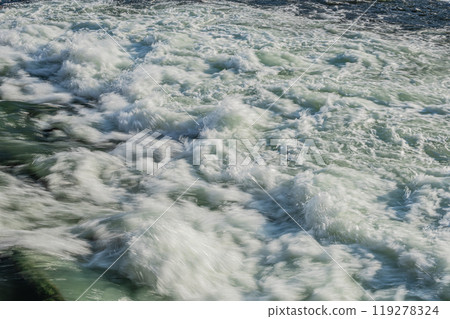 Water flowing out of the spillway at the Kansai Electric Power Uji Power Station into the Uji River, Uji City Water flowing out of the spillway at the Kansai Electric Power Uji Power Station into the Uji River, Uji City 119278324