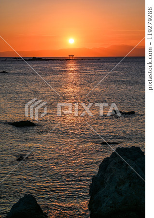 神奈川縣葉山町森戶海岸的日落 119279288