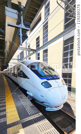 Limited Express Sonic 119280178