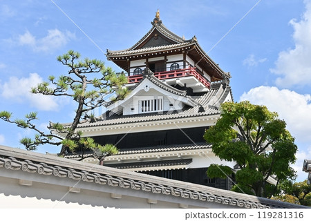 Qiuzu castle castle tower 119281316