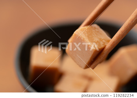 Close-up of cheese marinated in soy sauce 119282234
