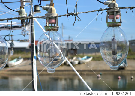 Fishing lights and blue sky at Omazaki Fishing Port, Aomori Prefecture 119285261