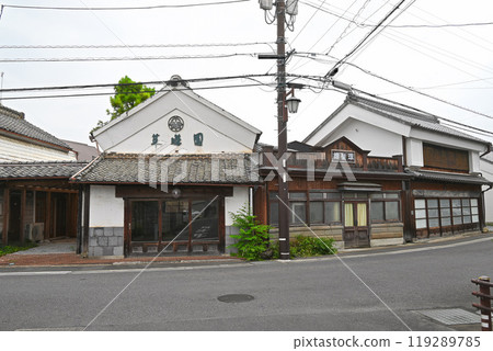 Scenery of the traditional buildings preservation district in Kaemoncho, Tochigi City, Nikko Reiheishi Kaido 119289785