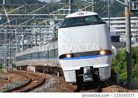 [JR西日本]683系列4000系列特急「雷鳥號」（JR京都線：島本～山崎） 119293375