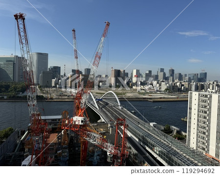 The former Tsukiji Market site and construction work in Kachidoki The former Tsukiji Market site and construction work in Kachidoki 119294692