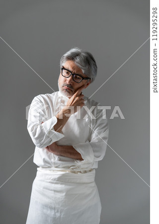 Thinking chef Thinking chef 119295298