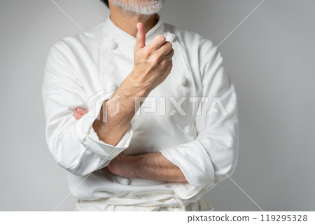 Chef hand Chef hand 119295328