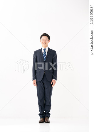 Businessman, full body, vertical, white background 119295684