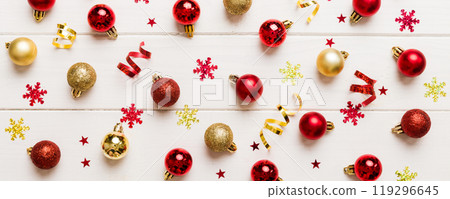 Christmas composition. a pattern of christmas balls on colored background. Flat lay, top view New year decor 119296645